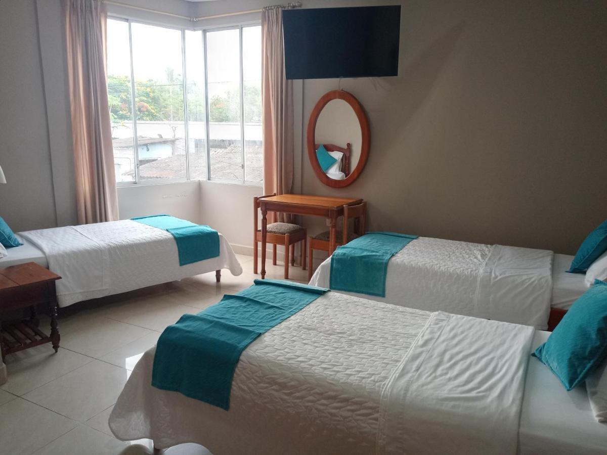 Hotel Palmeras Galapagos Puerto Ayora  Esterno foto